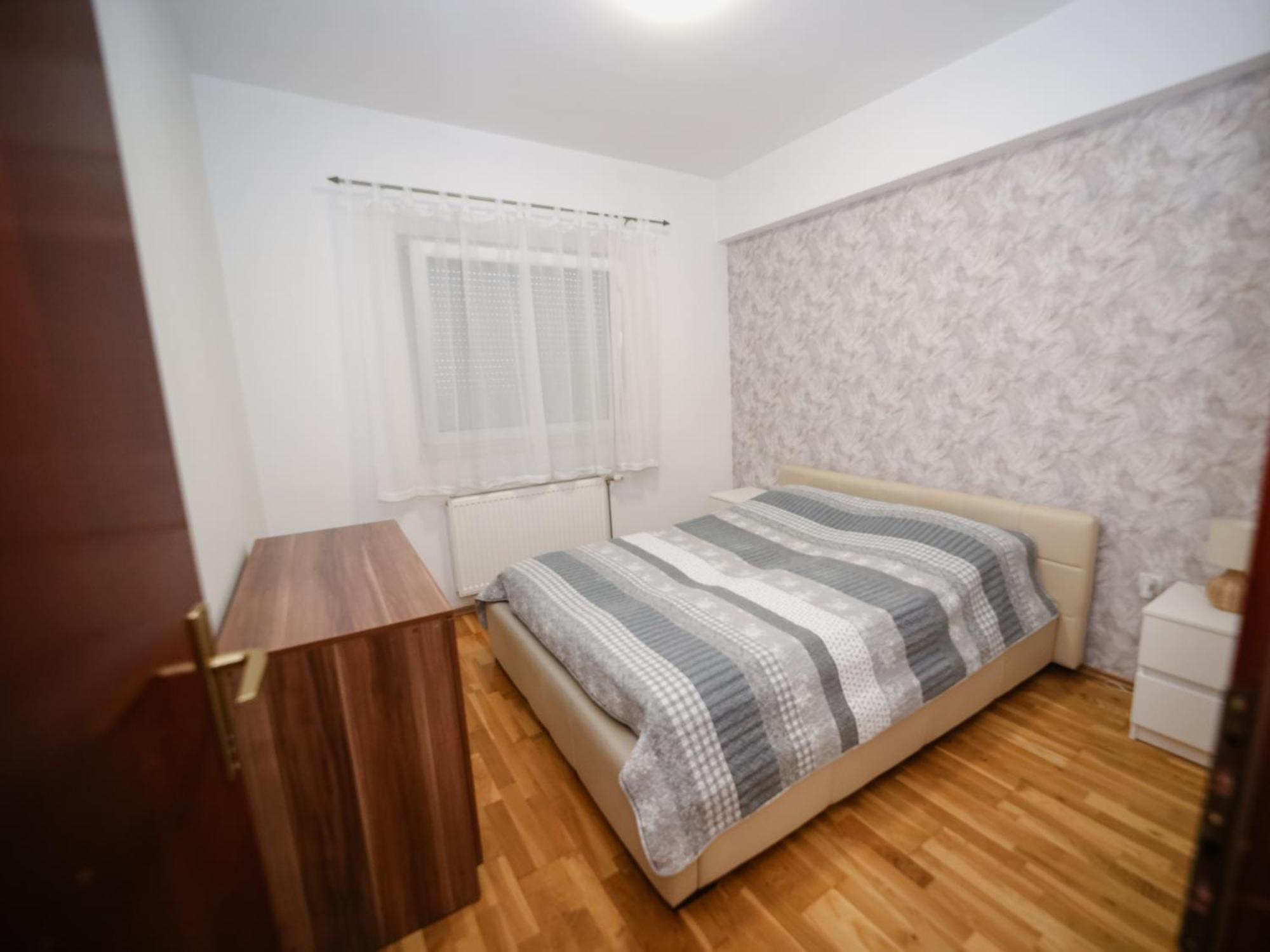 Iva Lux Stan Na Dan Apartment บันยาลูกา ภายนอก รูปภาพ